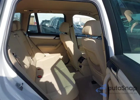 2014 BMW X3 xDrive28I z USA, uszkodzony, nr VIN 5UXWX9C59E0D09153